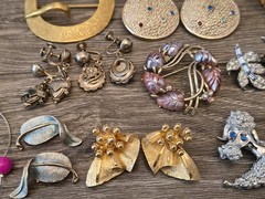 Vintage Estate Lot Designer Signed Jewelry BSK Lisner Kramer Weiss Coro + 69pc
