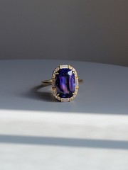 Vintage 18K Yellow Gold Elongated Cushion 5 Carat Tanzanite Diamond Ring Size 5