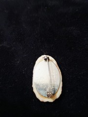 Wood Inlay Oval Brooch 70s Era