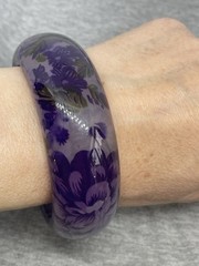 Vintage Round Shape Lucite Purple Flowers 7.67” Boho Bangle Bracelet READ