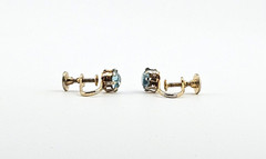 Gold Tone Screwback Earrings Light Blue Faceted Glass Stone J19-4315