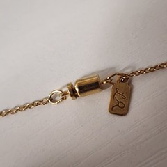 Vintage Lady Remington Signed “LR” Necklace Gold Tone Rose Floral Design Pendant
