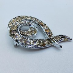 Vintage Rhinestone Ribbon Brooch Silver Tone Contemporary Minimalist