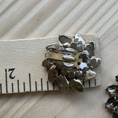 VTG 1950s Wreath Brooch Pin 2.375 Inch Earrings Pink Smoky Navettes Gold Plated