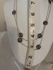 Beautiful Trifari Silver Tone Necklace (34″) for any occasion