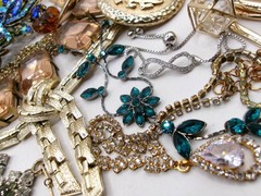 Vintage~Mod Estate Costume Jewelry Lot~AVON~CORO~JERI LOU~J CREW~SARAH~PARK LANE