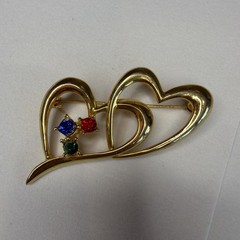 Lot Of Estate Brooches 7 In Total Rhinestones, Mother Of Pearl Etc…