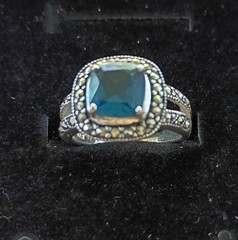 Vtg London Blue Topaz Marcasite Halo Ring sz 7 925 Sterling 4 gm ExcCond Must C