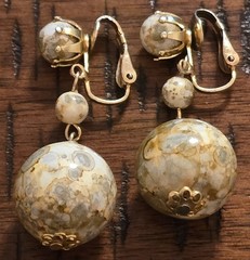 Vintage 1960s Hong Kong Bubble Paint Gumball Dangle Clip-On Earrings Faux Jasper