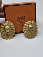 Vintage Hermès Paris Bijouterie Fantaisie Gold-Tone Sunburst Clip-On Earrings