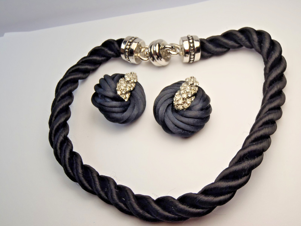 Vintage Twisted Black Cord Push Snap Lock Choker and Clip on Earring Set