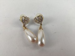 Vintage LAGUNA FAUX PEARL Necklace & Earring Set in Silver Tone