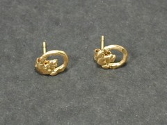 Michael Anthony MA 14K Yellow Gold Petite Irish Claddagh Pierced Earrings 585 KT