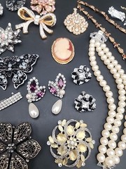 Vtg Costume Jewelry Lot Rhinetones Signed & Unsigned WEISS, JULIANA? Etc