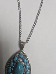 Vintage Antique Silver-Tone Necklace with Turquoise Teardrop Pendant”
