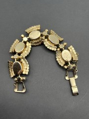 Vtg Mint-Green Cabochon & Rhinestone Unsigned Bracelet Gold Tone 5-Link Safety