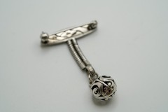 Vintage 800 Silver Marcasite Dangle Brooch 4.5cm X 2.8cm Signed CB JB27