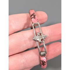Vintage Made in Italy Pink Leather Bracelet Fleur De Lis Clasp Silver Tone 6.25″