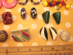 VTG 2 Mod Retro Earring Lot-16 Pr Pierced-Halloween-Theatrical-Dress-Up-Fun!