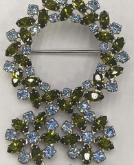 Vintage B DAVID Blue Green Glass Rhinestone Wreath Brooch Clip Earrings SET