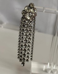 Vintage Sparkling Rhinestone Waterfall Earrings Silver Tone Glamorous Party (02)