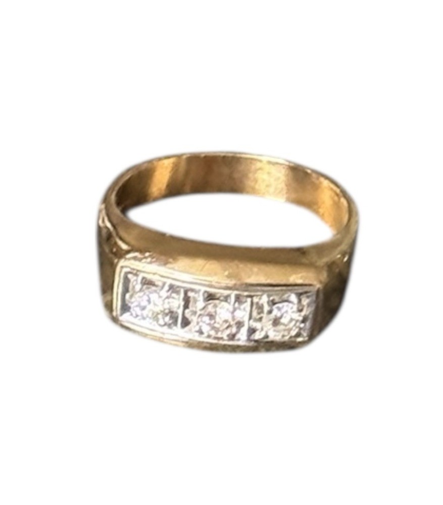 Vintage 14k Diamond Ring. Size 12. Weight is 9.6 Grams. 3- Round Cut .50 TCW.