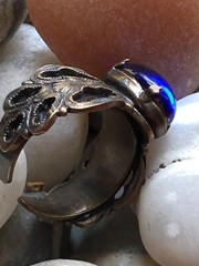 Vtg KIM CRAFTSMAN RING Bright Blue Cabochon Brass Signed Adjustable COCKTAIL