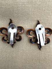 Vintage Copper Fleur de Lis Earrings Cip on