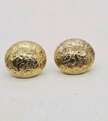 Flower Clip on Earring Gold Tone Dome Floral Embossed Vintage .75 in