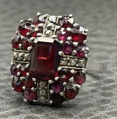 Vintage Art Deco Era Bohemian Garnet Marcasite Sterling Silver Ring Size 5.5