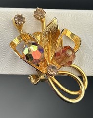 Hobé Gold Tone Flower Clip On Earrings W Amber/Champagne AB Crystals