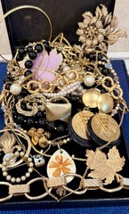 Vintage Estate Costume Jewelry Lot ! MONET, AVON and more!