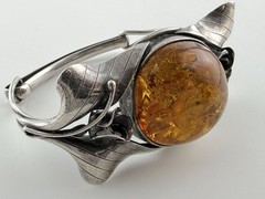 Vintage Sterling Silver Polish Baltic Amber Flower Setting Bangle Bracelet 7 In