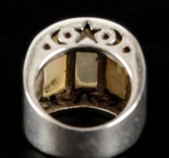 Vtg Sterling Silver Flush mounted Mother of Pearl Modernist ring Size 7.5