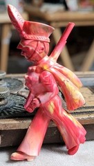 Vintage Plastic Novelty Pin Marching Soldier 1940s 1950s