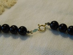 Black Onyx 14K Gold Beaded Necklace 18 inch w/ Trinket Soap stone box