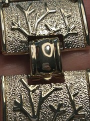 Vintage Coro Pegasus Gold Tone Modernist Panel Bracelet Leaf Textured Wide 6.75”