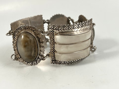 VINTAGE SILVER MEXICO BEIGE & WHITE AGATE PANEL BRACELET 7.25