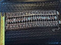 SORRELLI Signed Vintage Clear Crystal Cluster Prong Closure Bracelet BSP27ASSSH