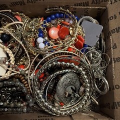 Vintage to Now Jewelry Lot All Wearable Necklaces & Bracelets No Broken. Box BN6