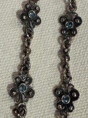 Vintage Silver Plate? and Faceted Blue Rhinestone 8.5” Bracelet