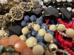 4Lb Mixed Mystery Jewelry Lot Vintage Mod Boho Bead Necklaces Bracelets Earrings