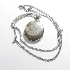 Large Southwestern Sterling Silver Real Oval Ammonite Fossil Pendant With Chain