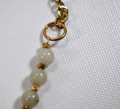 Pale Green Jade? Round Bead Stone Necklace Gold Tone Chain 21″