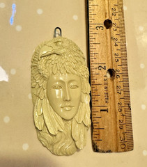 2007 Sajen Offerings Native American Princess Eagle Headdress Pendant Ornament