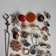 Vintage Multicolor Mixed Lot Earrings Brooch Necklace Ring Glass 34 Pieces