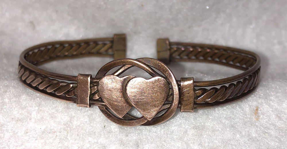 COPPER BRACELET 2 HEARTS Friendship Love Vtg Pain Relief Rheumatism Arthritis