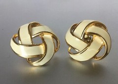 Vintage NAPIER Clip On Screw Back Earrings Gold Tone Cream Enamel Love Knot