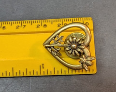 Floral Heart Gold Tone Pin Lapel Brooch Pinback Button 1 Inch