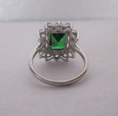 Bradford Exchange Royal Cambridge Diamonesk Simulated Emerald 925 Ring Size 8.25